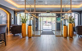 Plaza Premium Columbus Bremen 4*